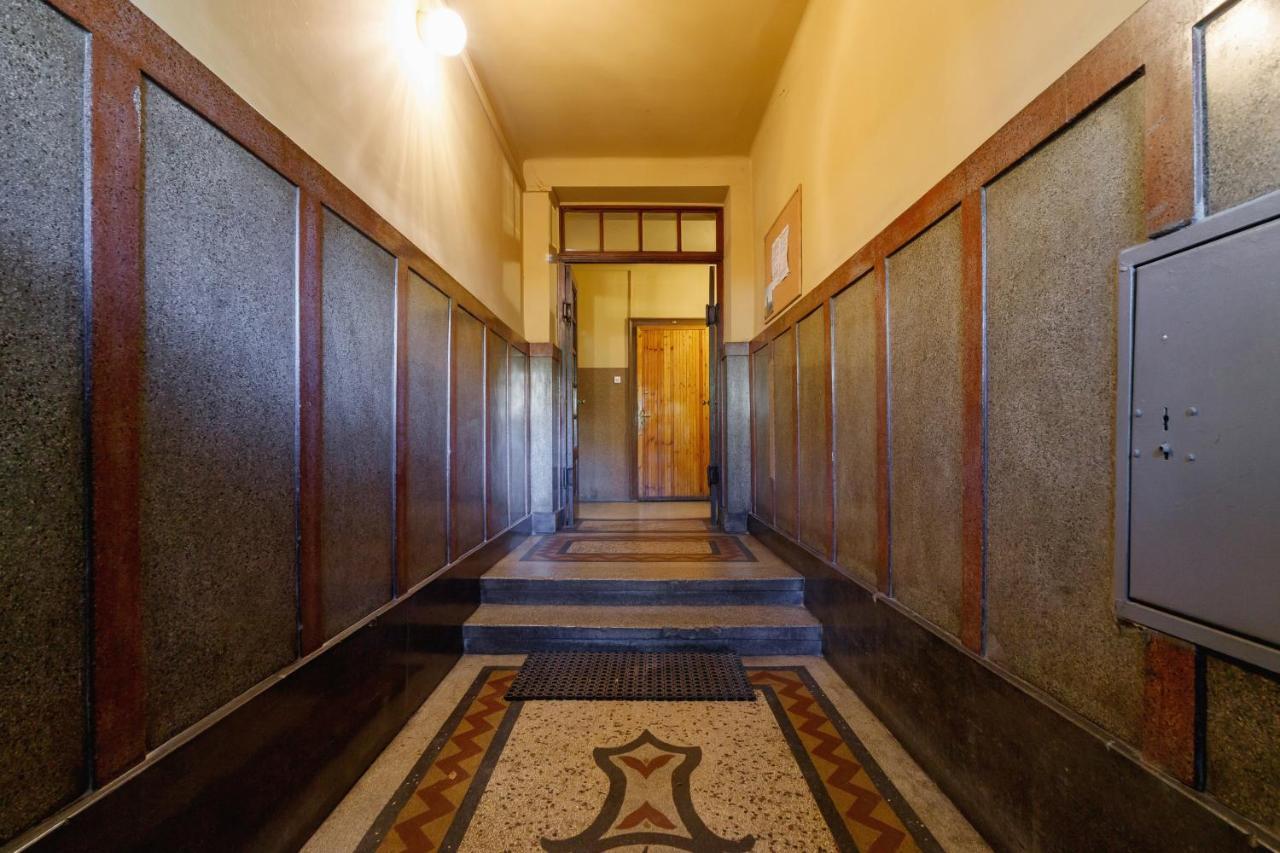 Plac Na Groblach By Renters Apartament